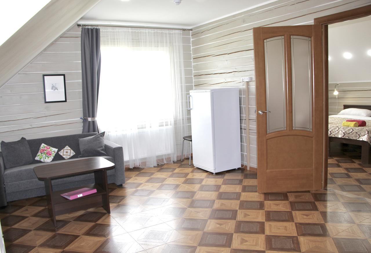 Hotel Kvetky Yablyni Sutoki Exterior foto